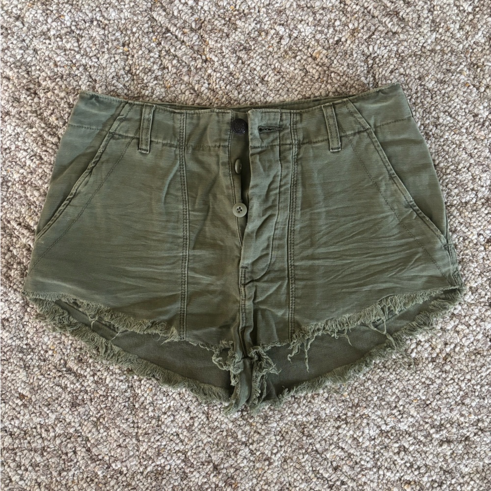 Free People booty short - size 4
